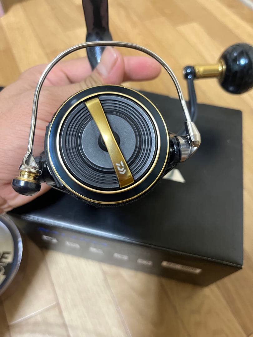 ダイワ SALTIGA 5000-H + PE varivas 2.0 300m