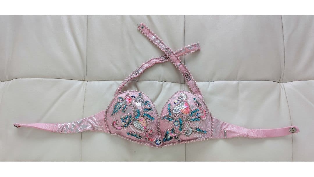 2/11まで特別セール！早い者勝ち！高品質♪上品で華やか♪ベリーダンス衣装