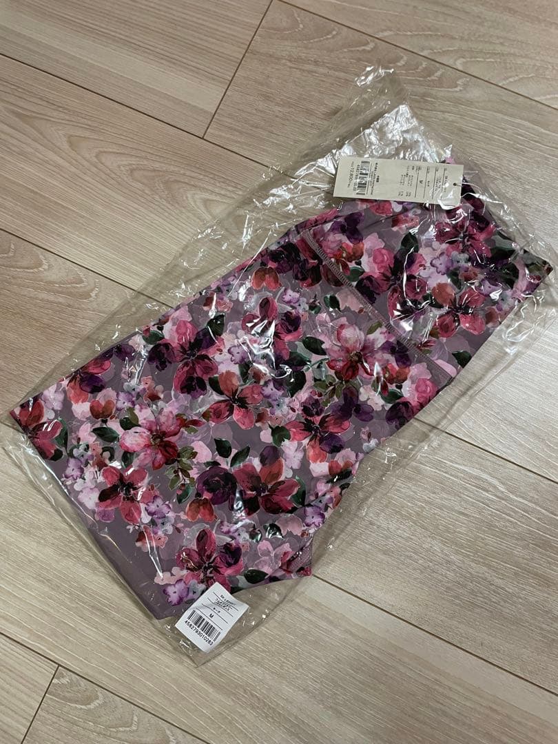 【プロフ必読】SUKALA スカーラフルオブフラワーパネルレギンス　M