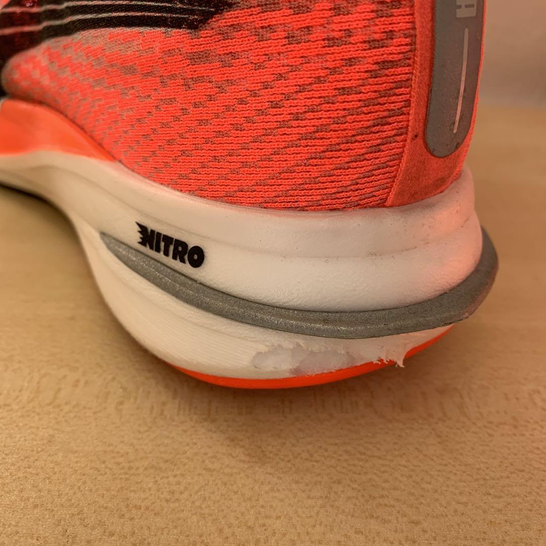 プーマ　ディヴィエイトニトロ　28cm   かかと、側面にキズあり。