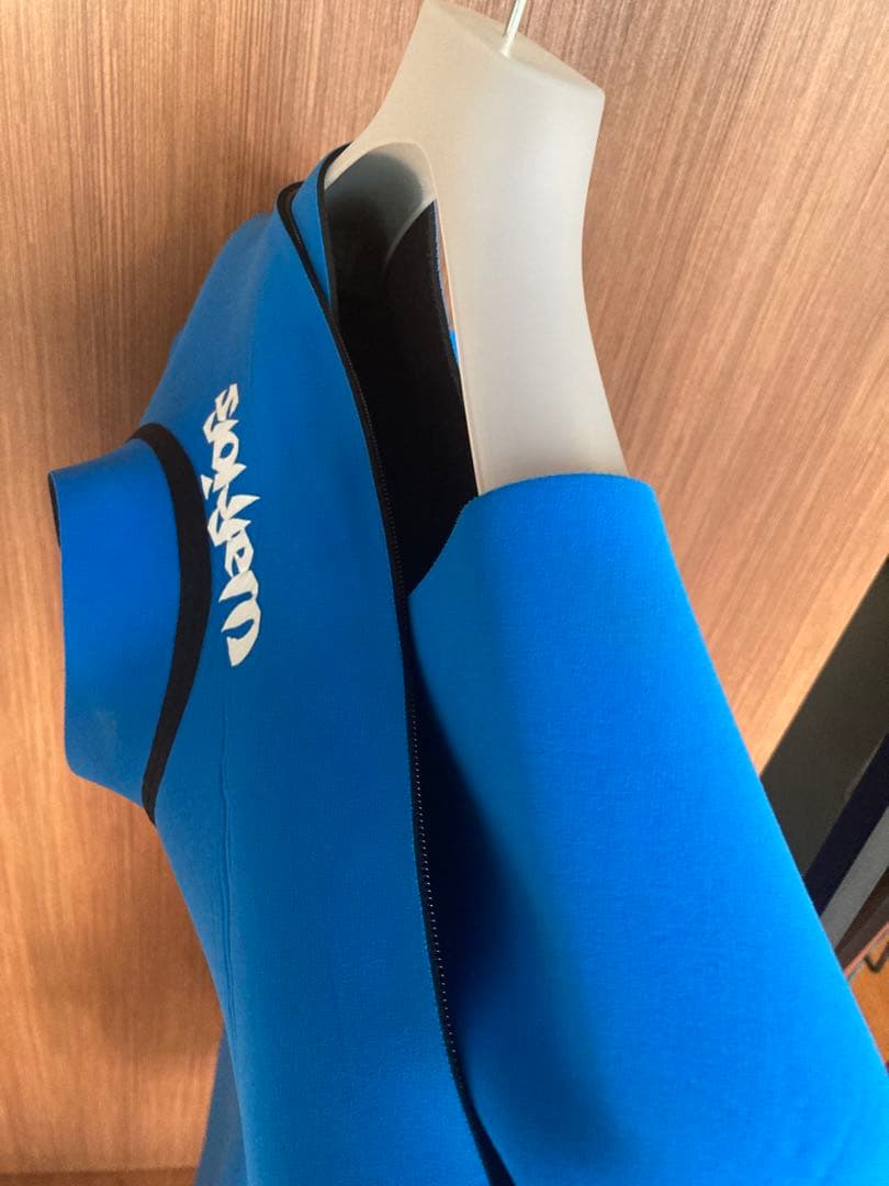 ✨使用1回のみ美品✨WAVE WARRIORSロングスリーブスプリングＭ〜L国産