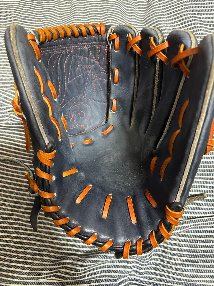 Mizuno Pro 軟式グローブ　菅野モデルを基本型としたオーダーグローブ