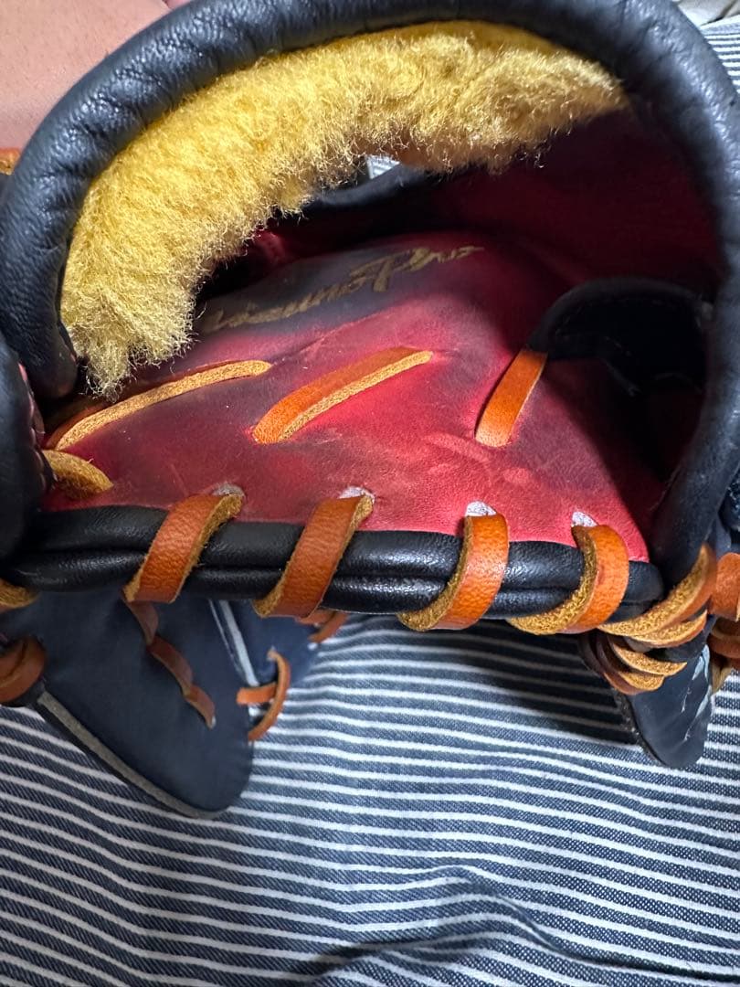 Mizuno Pro 軟式グローブ　菅野モデルを基本型としたオーダーグローブ