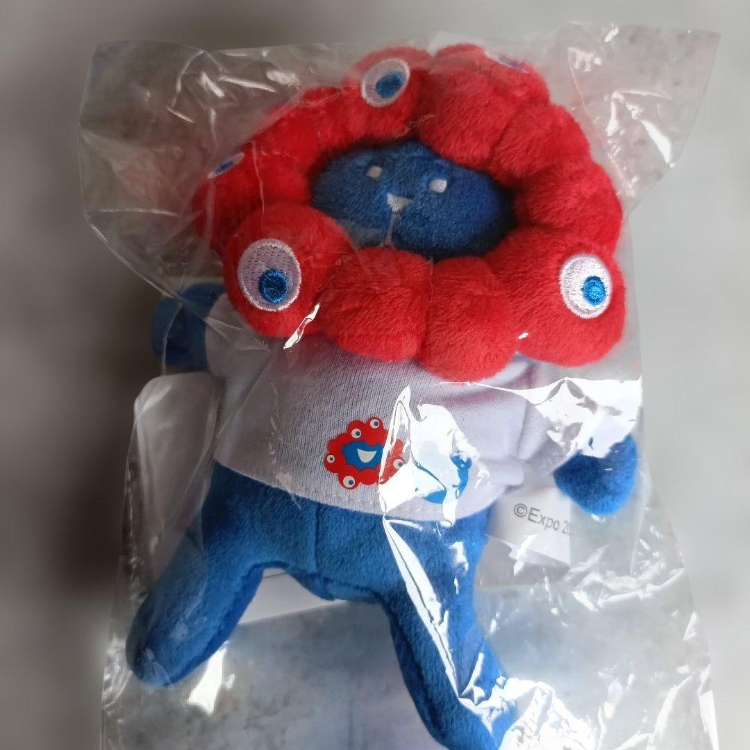 ミャクミャク　なりきり　おすわりマスコットチャーム　クラフトホリック　２体セット