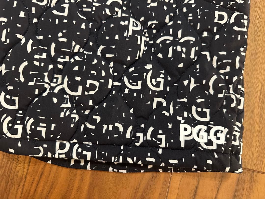 パーリーゲイツ　PGG キルティング　ハーフパンツ　中綿　メンズ　サイズ４