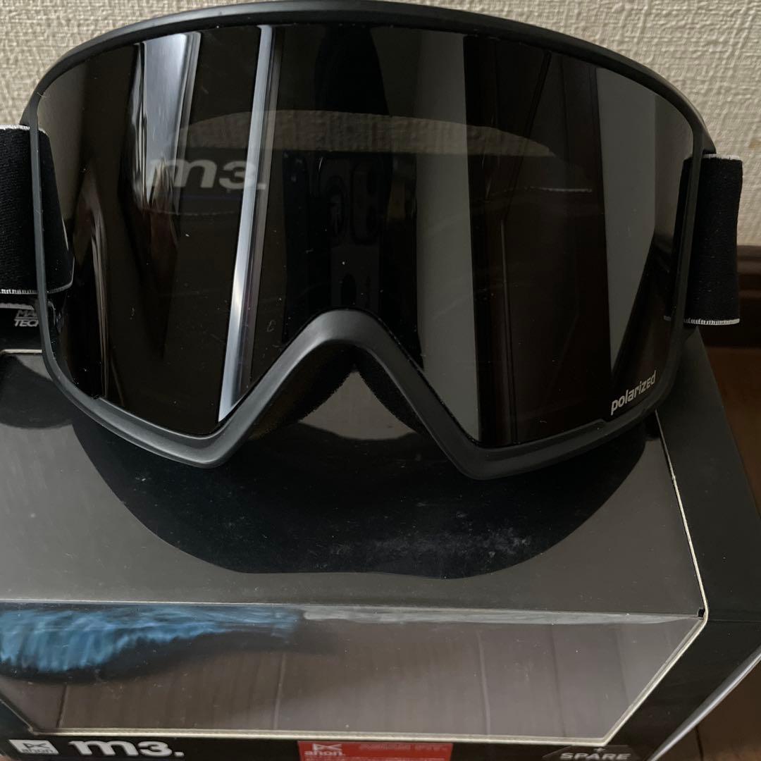 anon m3 ゴーグル 本体と付属品スペアレンズが難アリ。本体は難アリでは無い