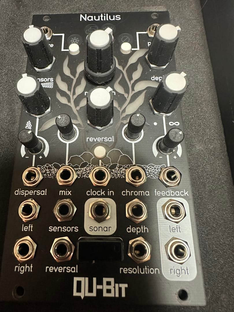 Qu-bit Electronix Nautilusモジュラーシンセサイザー