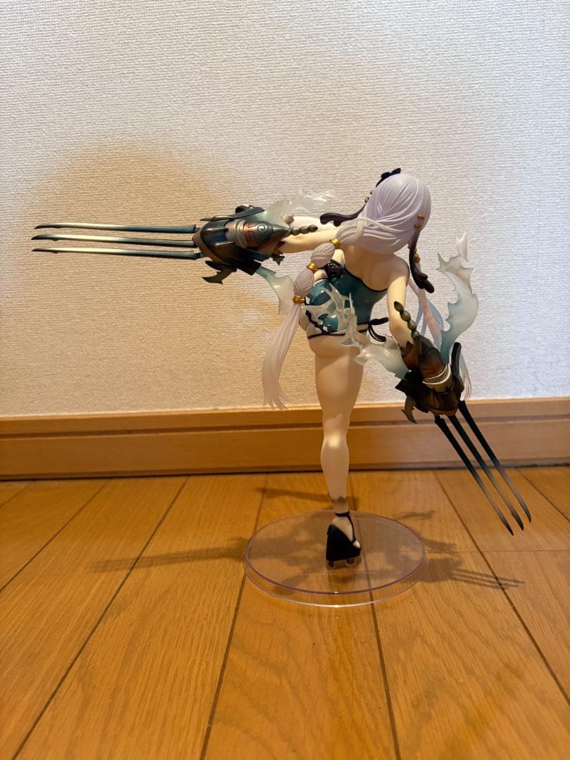 ライザのアトリエ ～常闇の女王と秘密の隠れ家～ リラ 水着Ver.