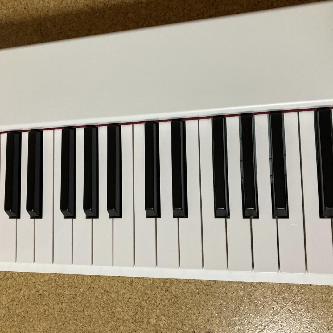【美品】KORG D1 88鍵盤 電子ピアノ 白 ホワイト コルグ