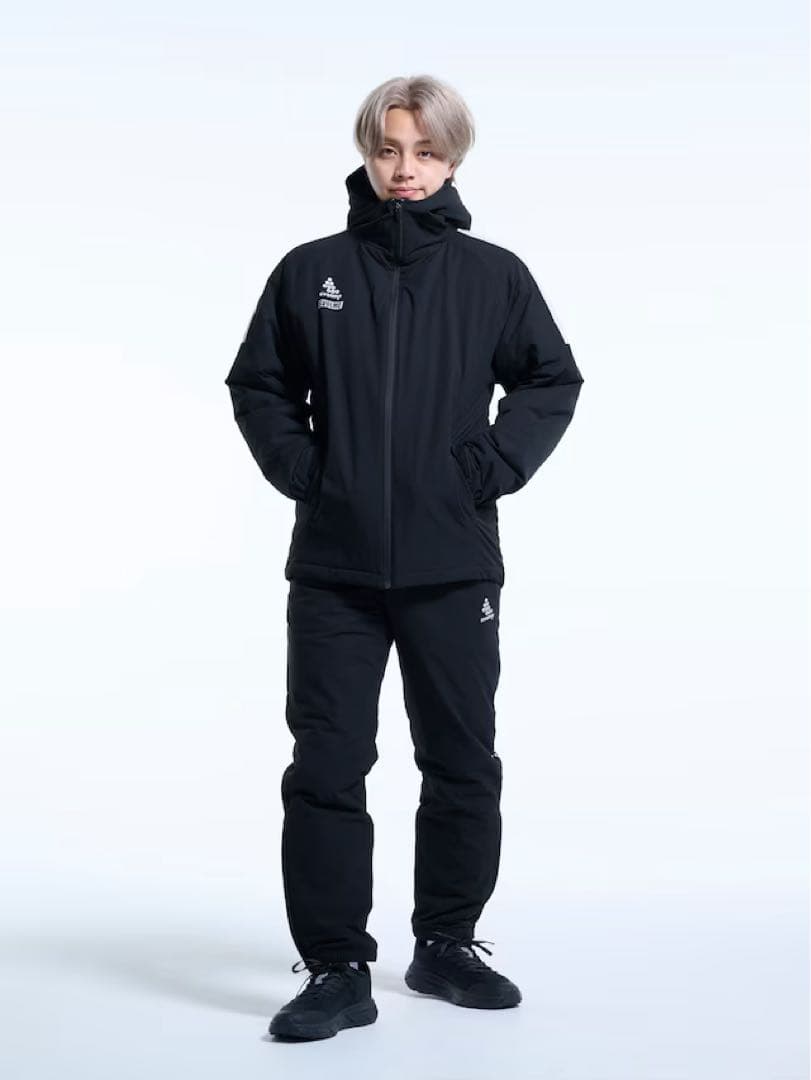 SVOLME スボルメ 発熱中綿ウォーマー上下セット ブラック