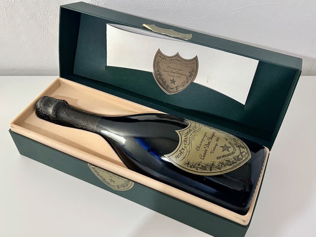 1993年 ヴィンテージ ドン・ペリニョン シャンパン 箱入り