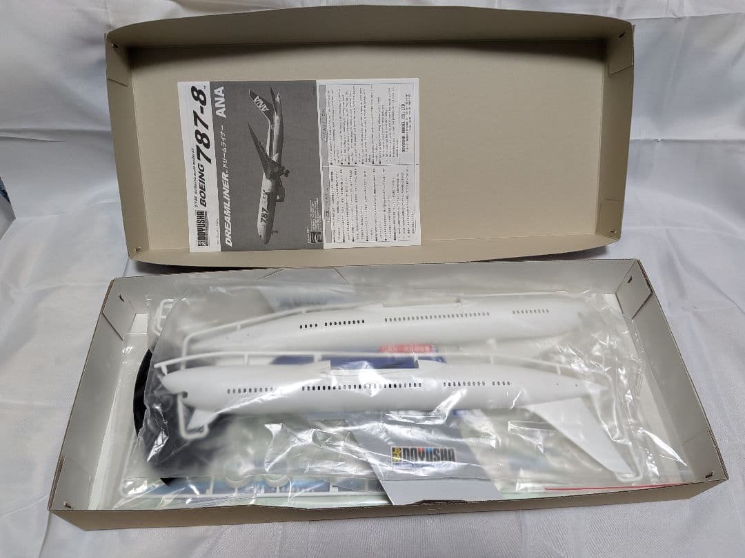 童友社 1/144 ana ボーイング787-8ドリームライナー