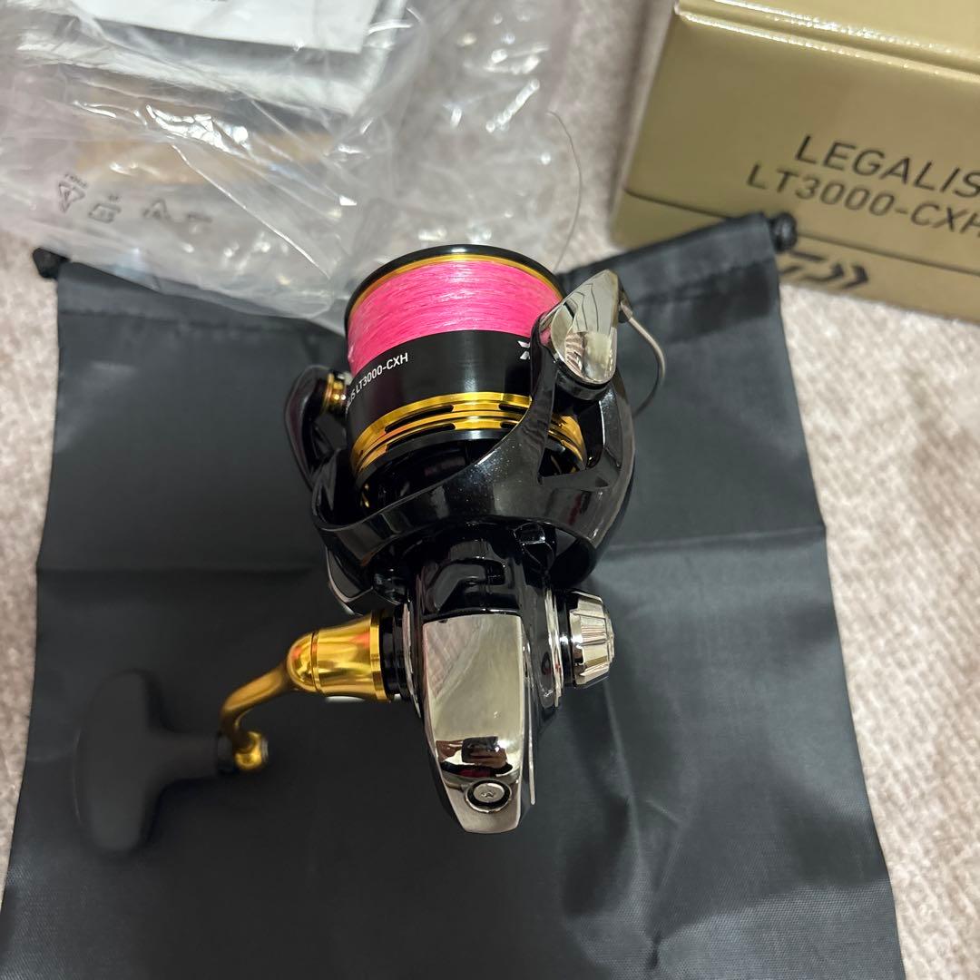 ほぼ新品　ダイワ　スピニングリール 23レガリス LT 3000-CHX