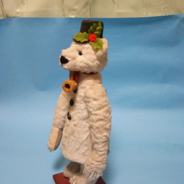 オールドウインターマン、テディベア