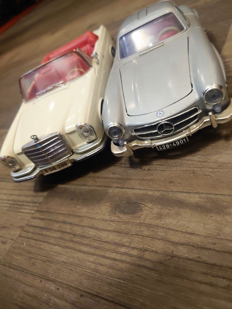2台セット メルセデス 1/18 箱なし イタリア製 MERCEDES まとめて