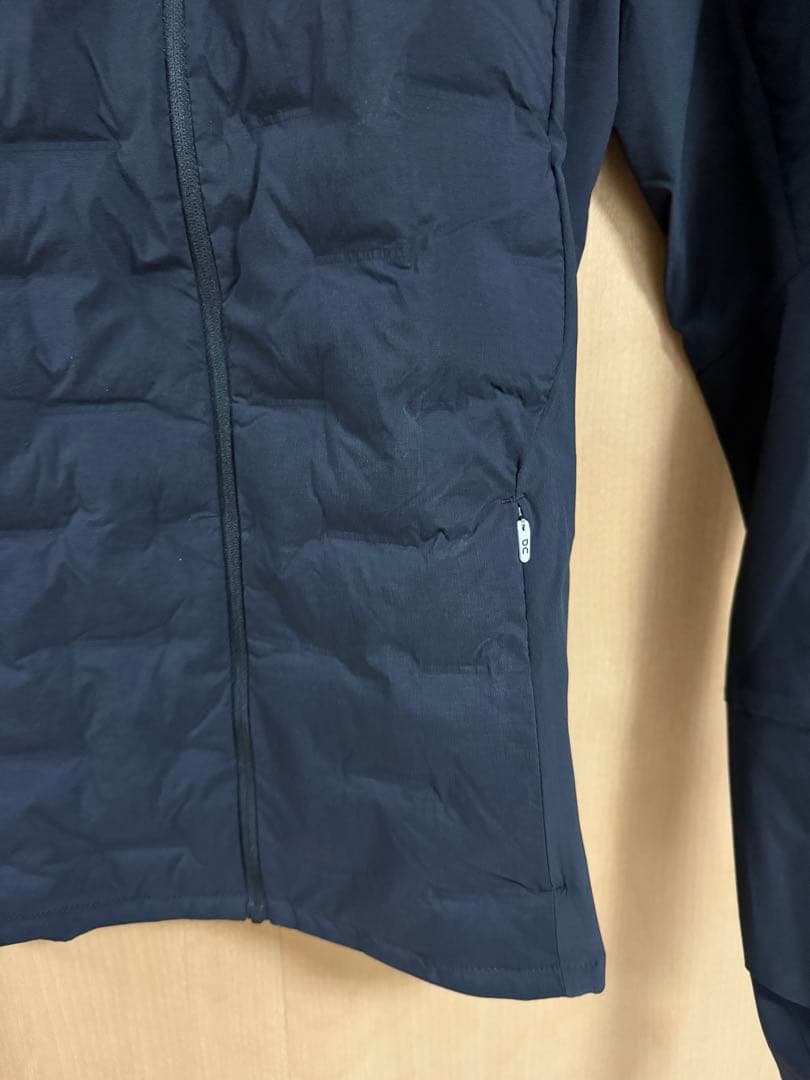 【新品未使用】オン クライメイトジャケット