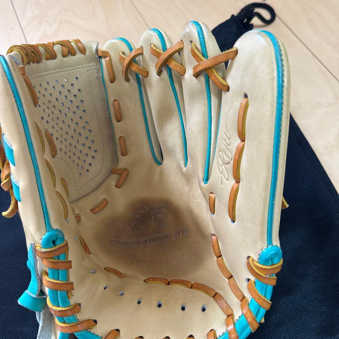 グローブスタジオRYU 限定軟式用グラブ