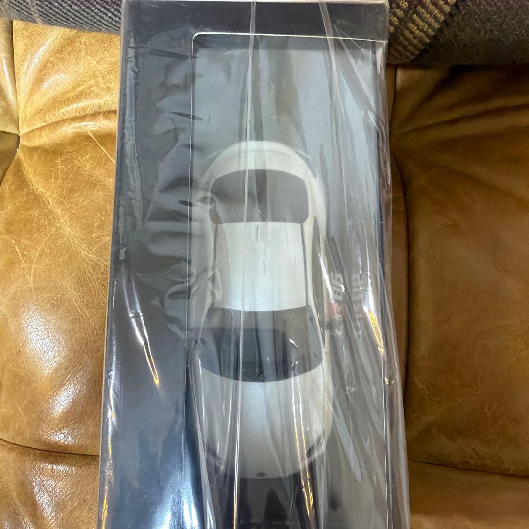 GR86 ホワイトパール　ミニカー 新品　未開封　非売品
