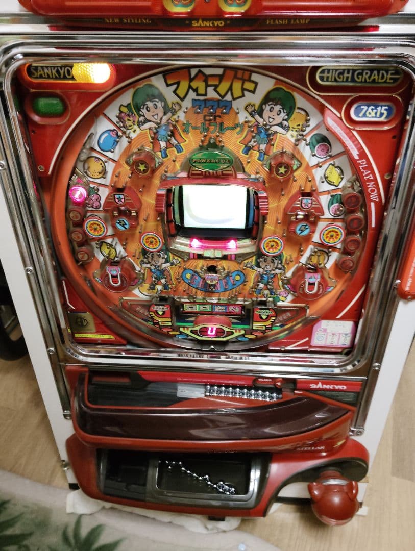 パチンコパワフル　液晶不良　引き取り、送付可別着払いのみ　梱包1000円くらい