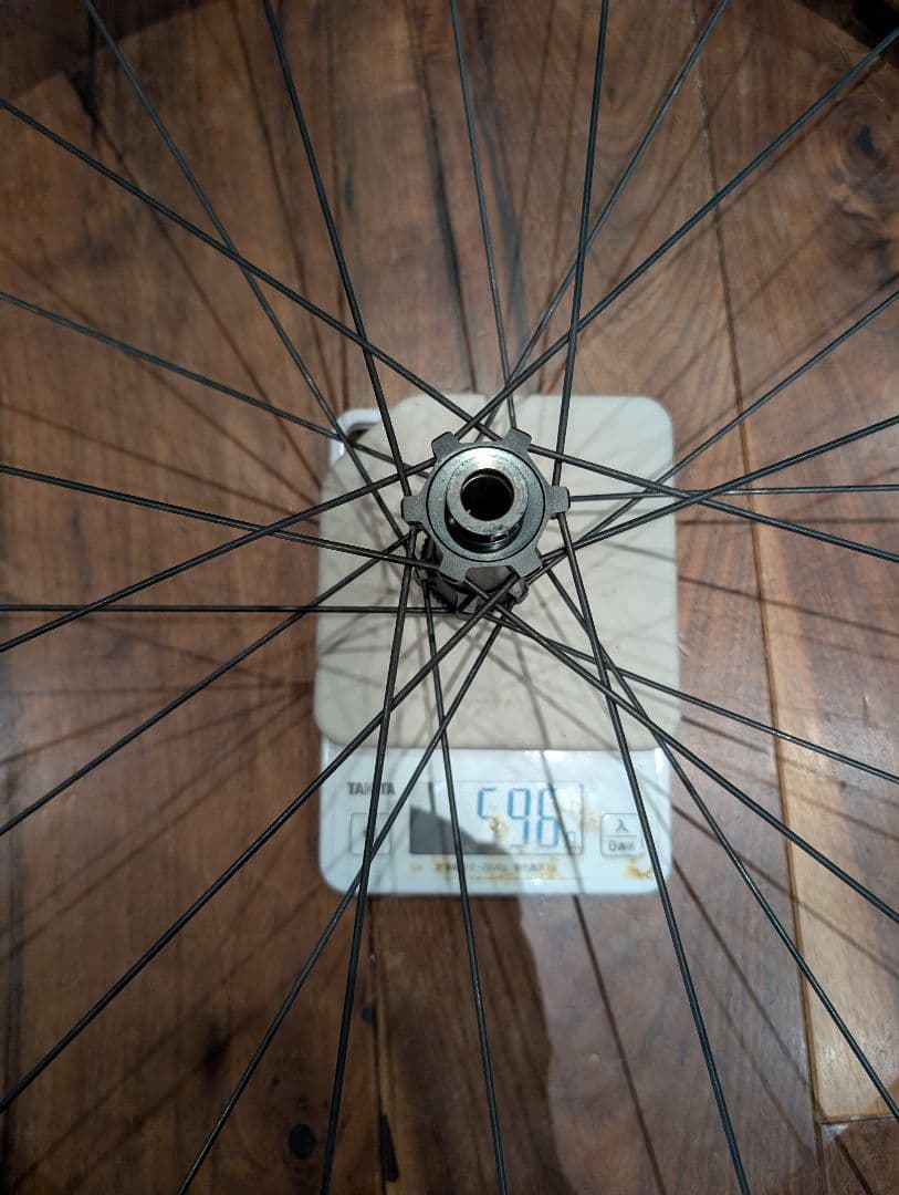 カーボンリム 超軽量 1300g ディスクブレーキ用 シマノフリー