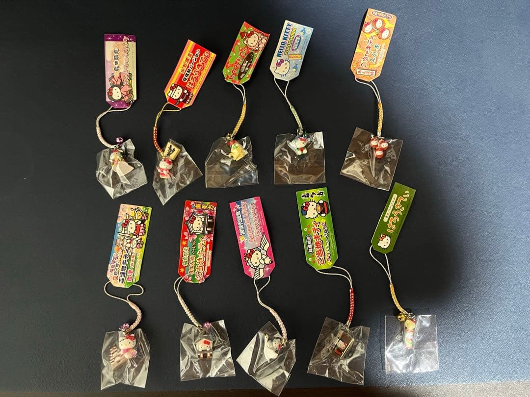 ご当地キティ　73個　根付まとめ売り（レアあり）