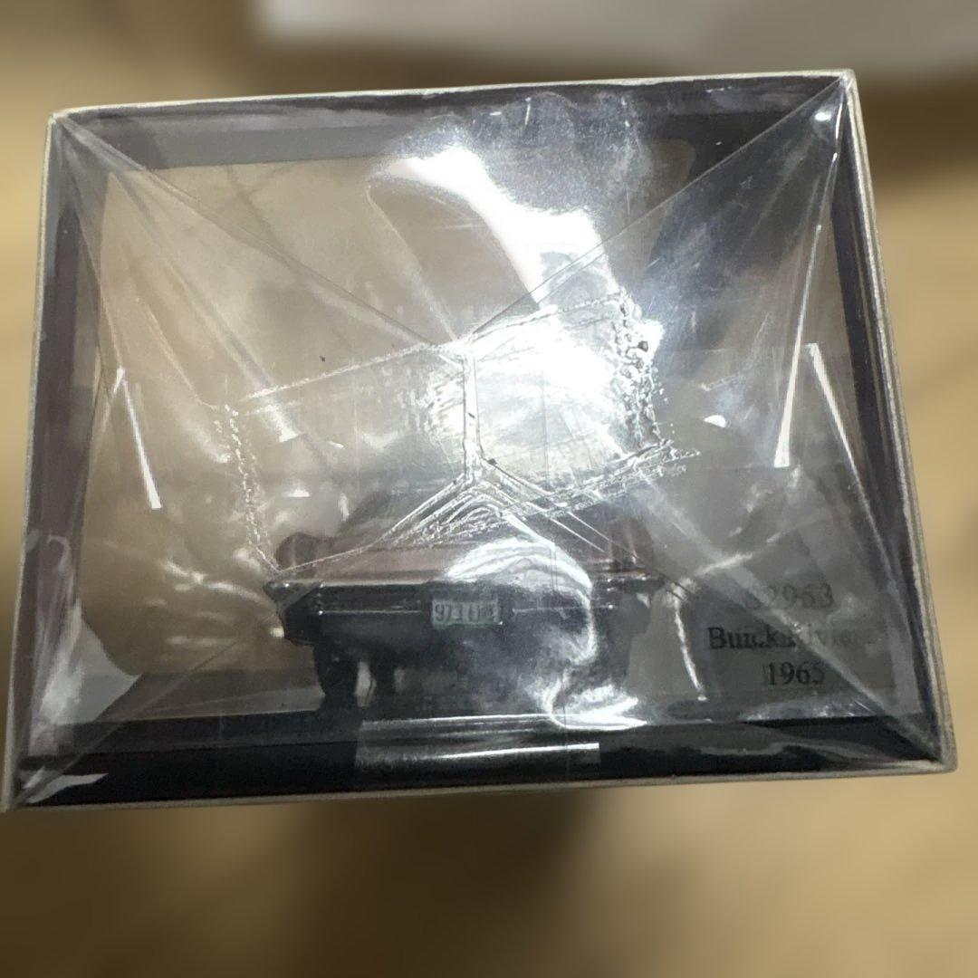 spark ブラウン ミニカー　Buick Riviera 1965