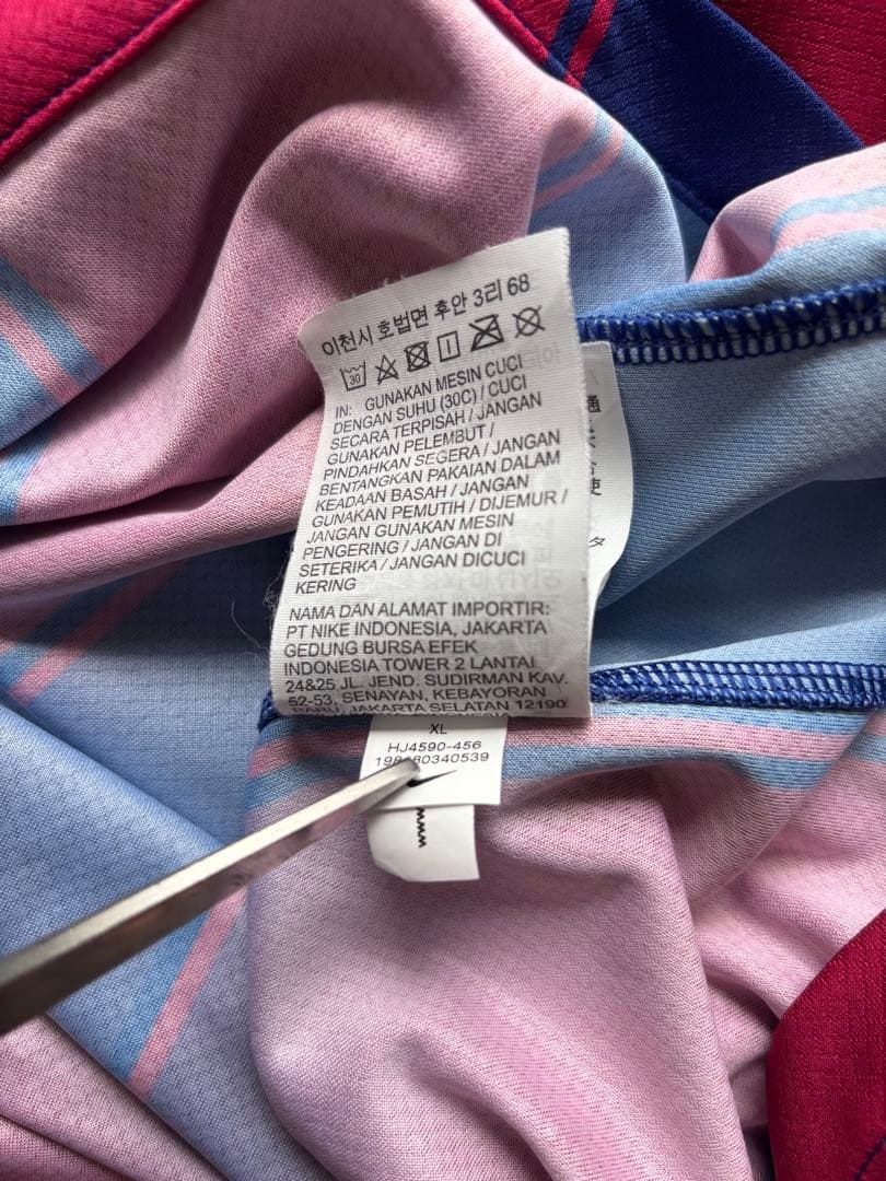 美品　25-26 ペドリ　バルセロナ　NIKE ホームユニフォーム　正規品