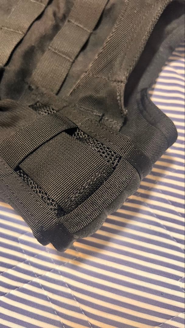 ブラックホーク製、EODタクティカルベスト