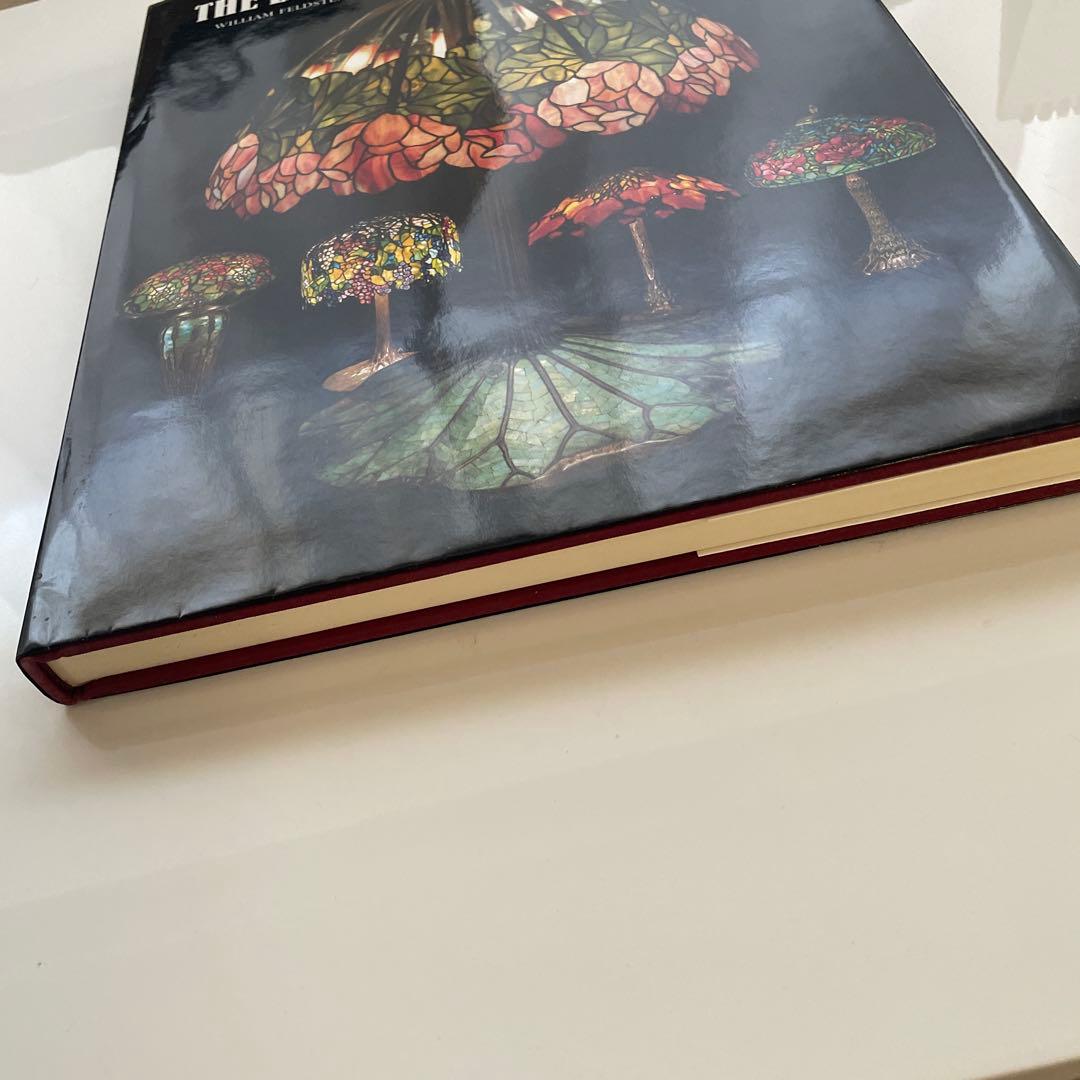 ステンドグラス　THE LAMPS OF TIFFANY STUDIOS