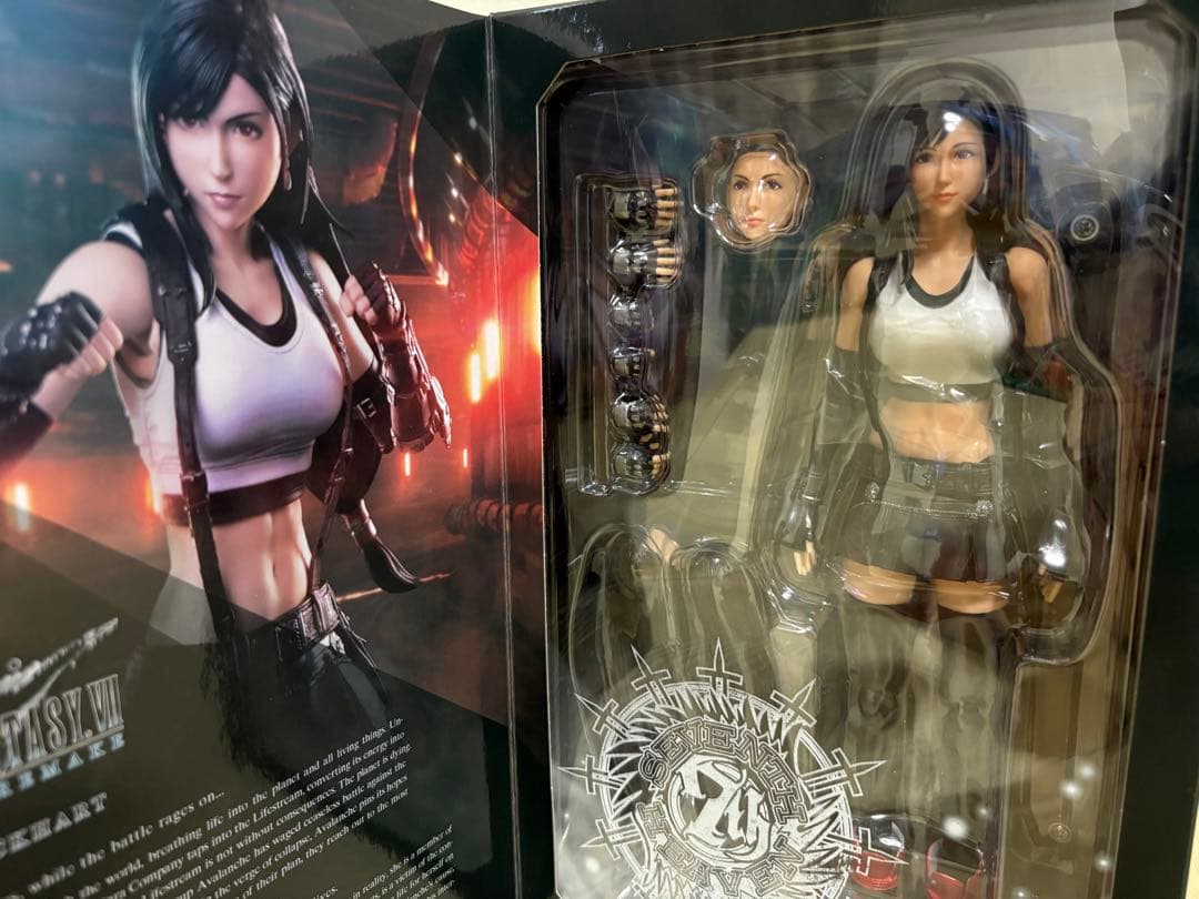 ファイナルファンタジー VII リメイク プレイアーツ改 ティファ　フィギュア