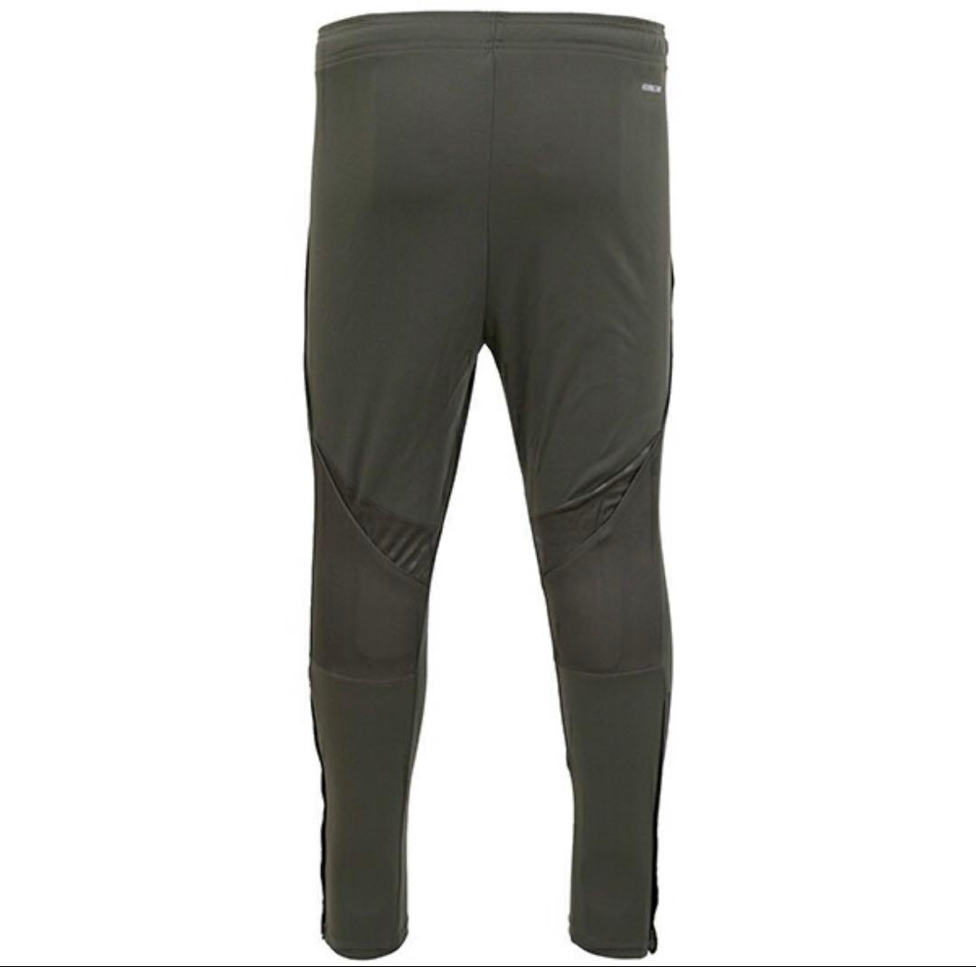 レアルマドリード25/26シーズン　トレーニングセットアップ　Lサイズ