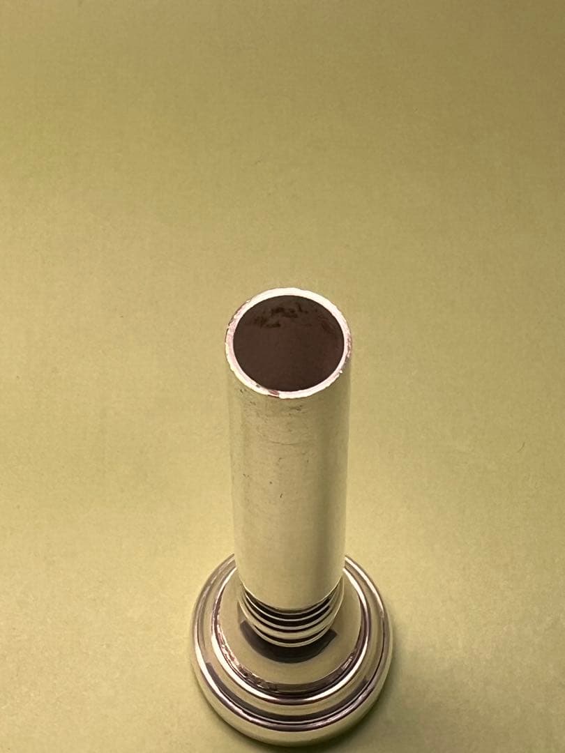 ボブ リーブス　Bob Reeves　トランペットマウスピース40ES 692S