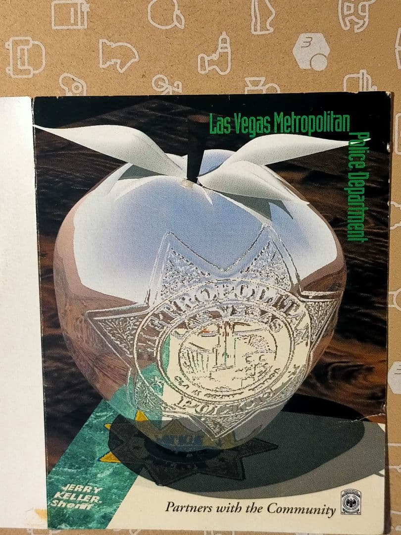 ☆ア❻。「アメリカ.ラスベガス市警察ワッペン…台紙付き」。