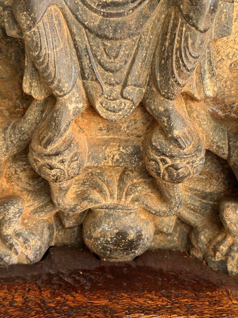 中国　石佛　三尊佛　台付　仏教美術　高さ約51cm 送料込み251211