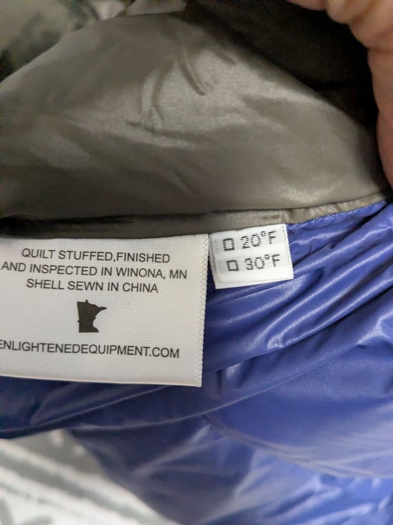 ENLIGHTENED EQUIPMENT REVELATION 20℉シュラフ