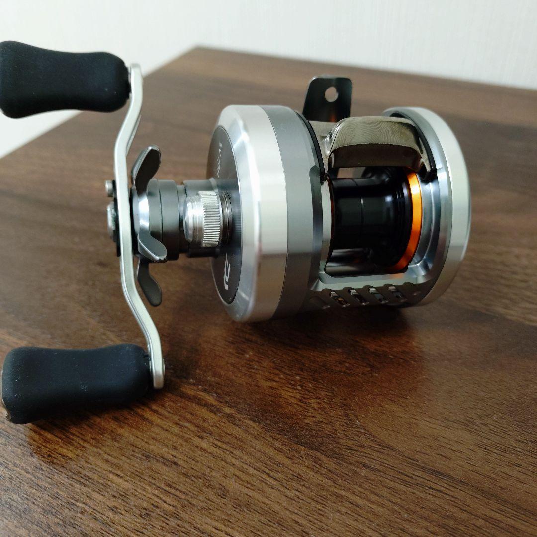 T*)様 ダイワ 19ミリオネア CT SV 70H リール 釣り 未使用品