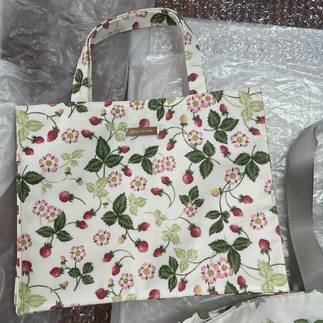  旅行バッグ　新品未使用　2個セット