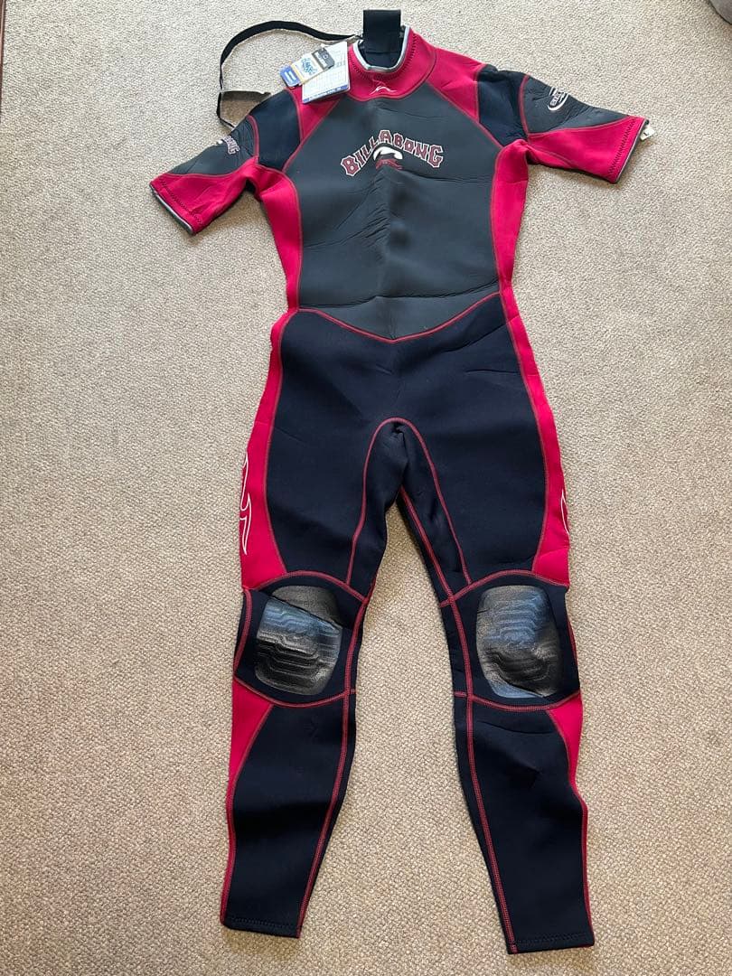 Billabong フルスーツ ウェットスーツ 黒/赤