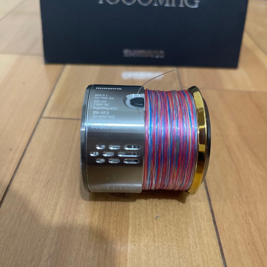 18 STELLA 4000MHG スピニングリール　新品未使用品