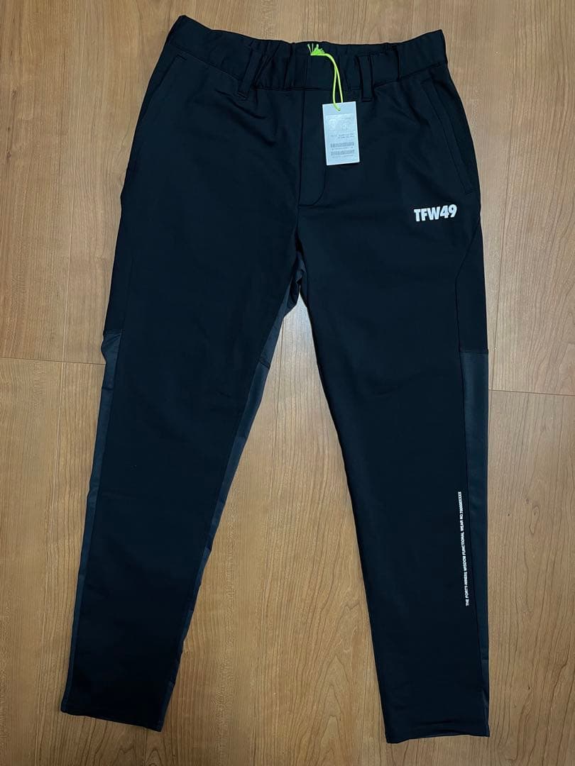 2025モデル　新品未使用タグ付き　TFW49 ハイブリッドパンツ　ブラック　L