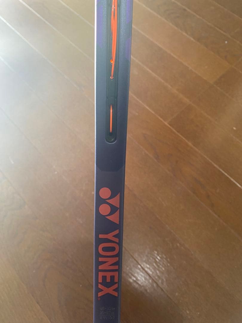 美品　YONEX 新色ミッドナイトネイビー、パーセプト 100 G3