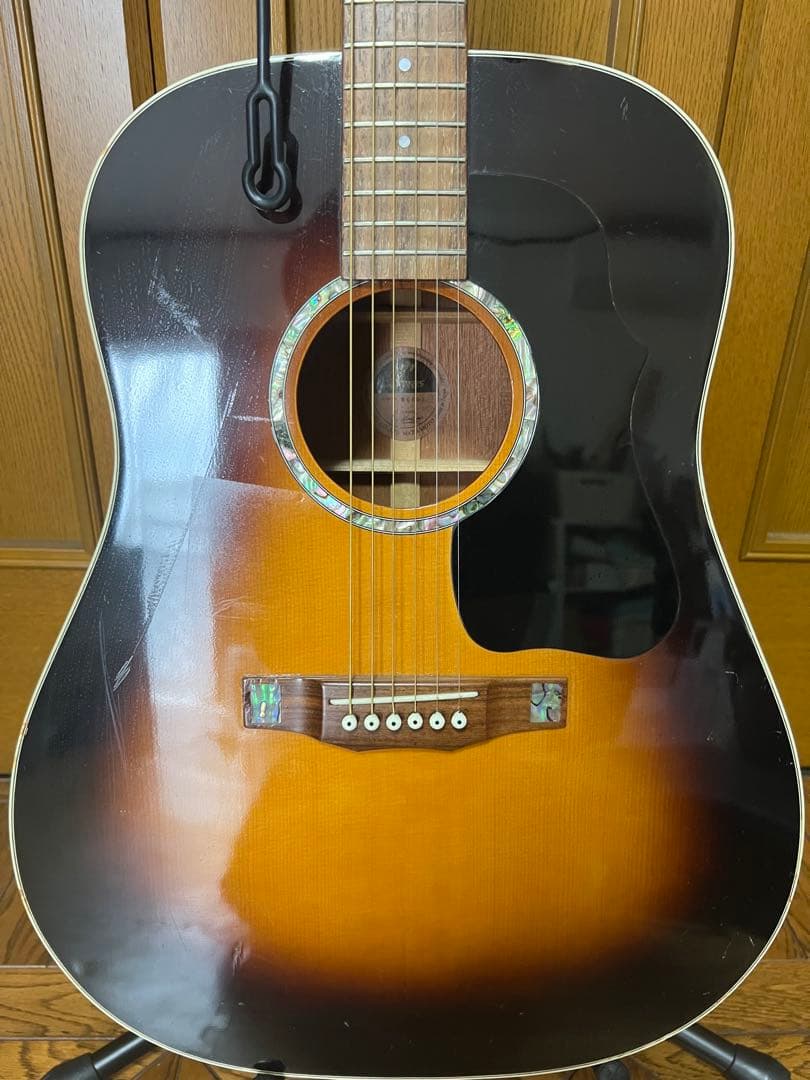 モーリス　Morris MG-601 アコースティック　ハードケース付き