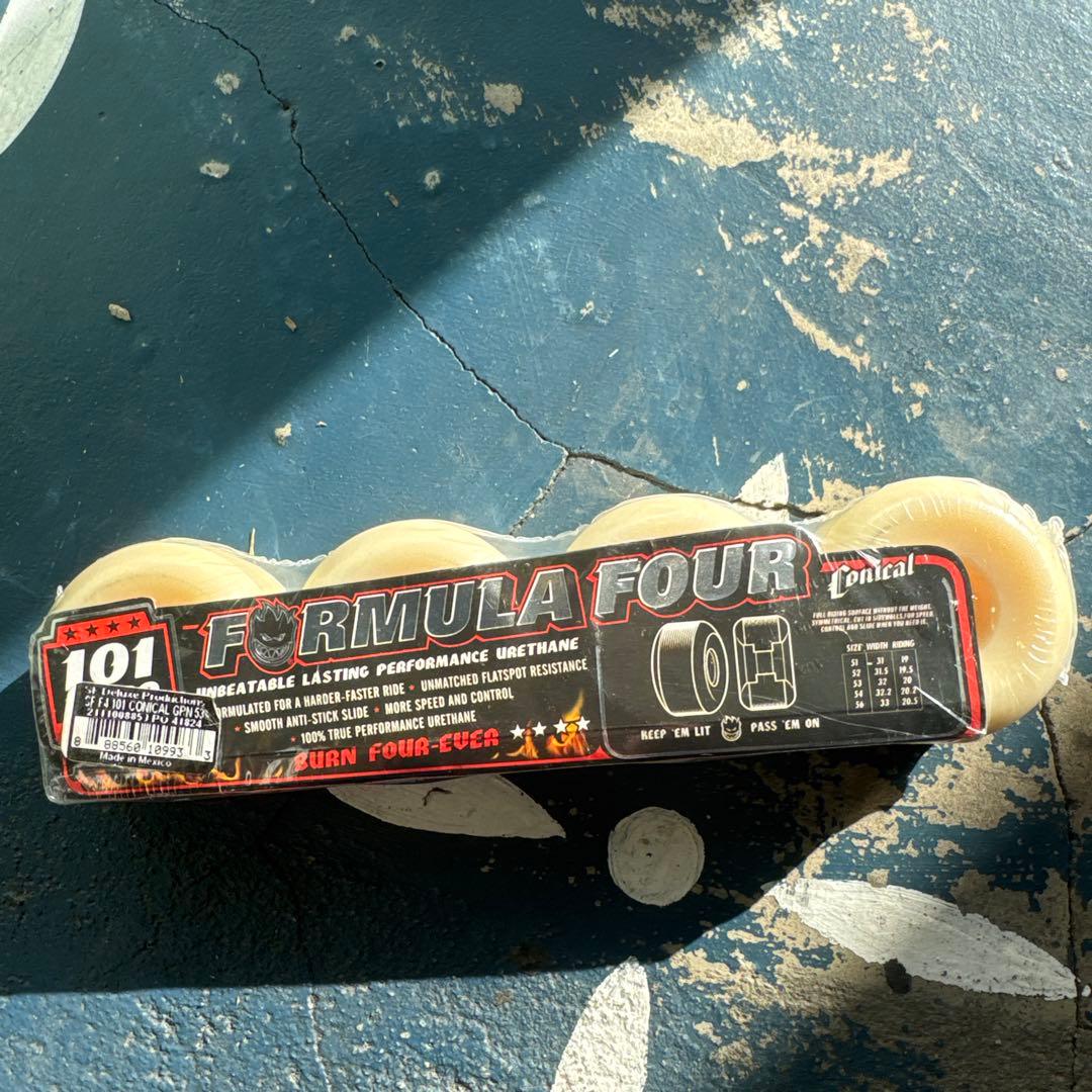 Spitfireフォーマル4コニカル53mm101a 定価¥9,130