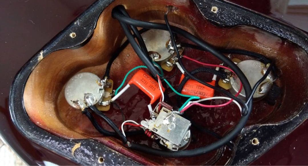 Burny レスポールタイプ エレキギター