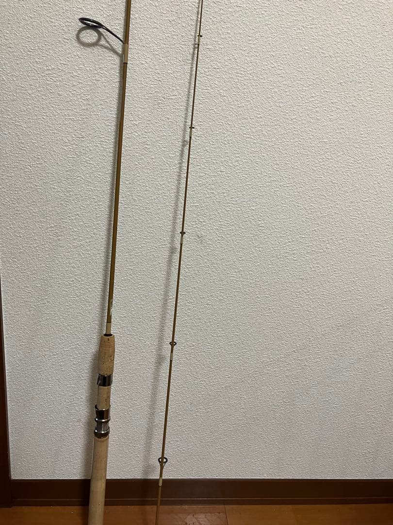 サクラトラウター