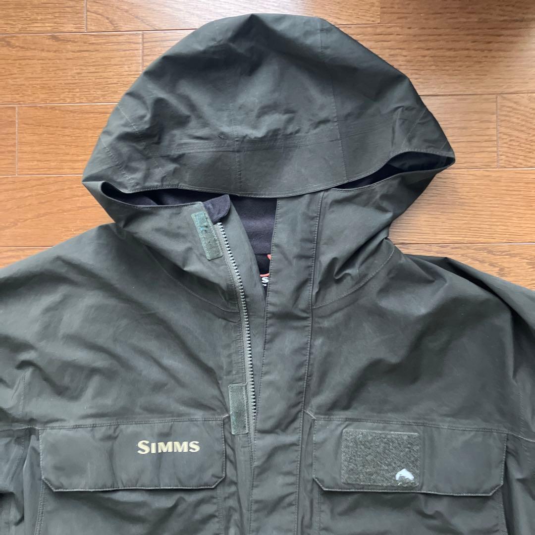 Simms GORE-TEXフィッシングガイドジャケット ダークグリーン