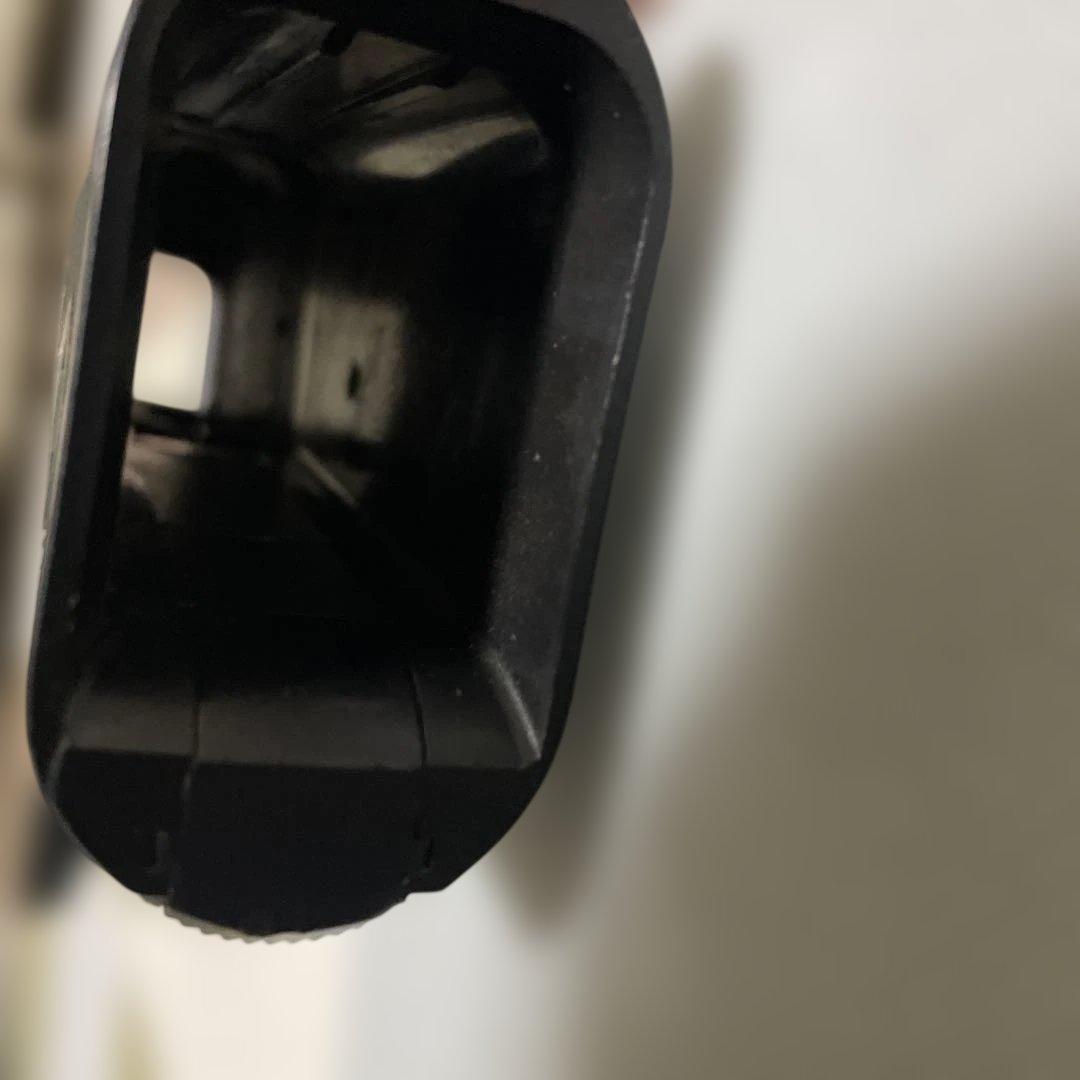 サイレンサー付きガスガン プラスチック日本製