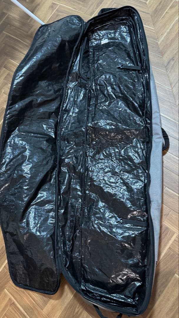 バートン　スノーボードケース