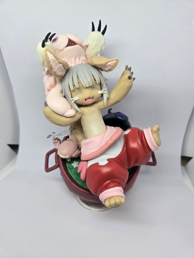 メイドインアビス　ナナチ　フィギュア