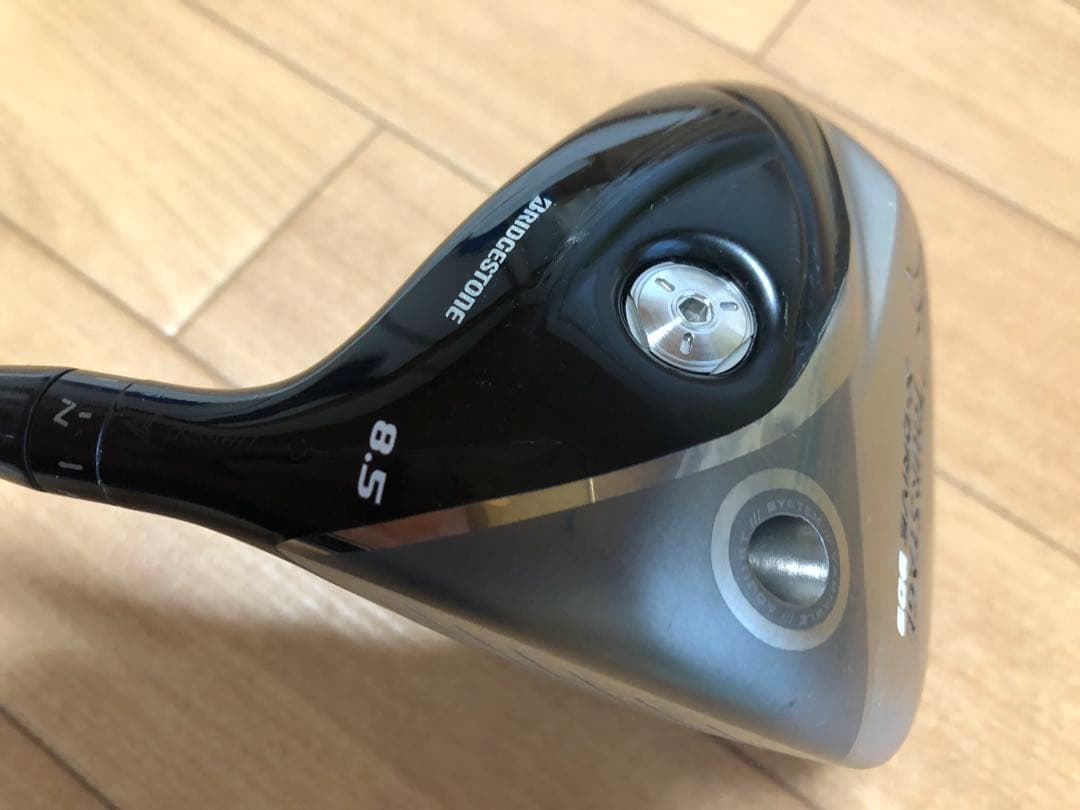 ツアーステージ X-Drive 909 希少8.5度　GRドライバー9.5度２個